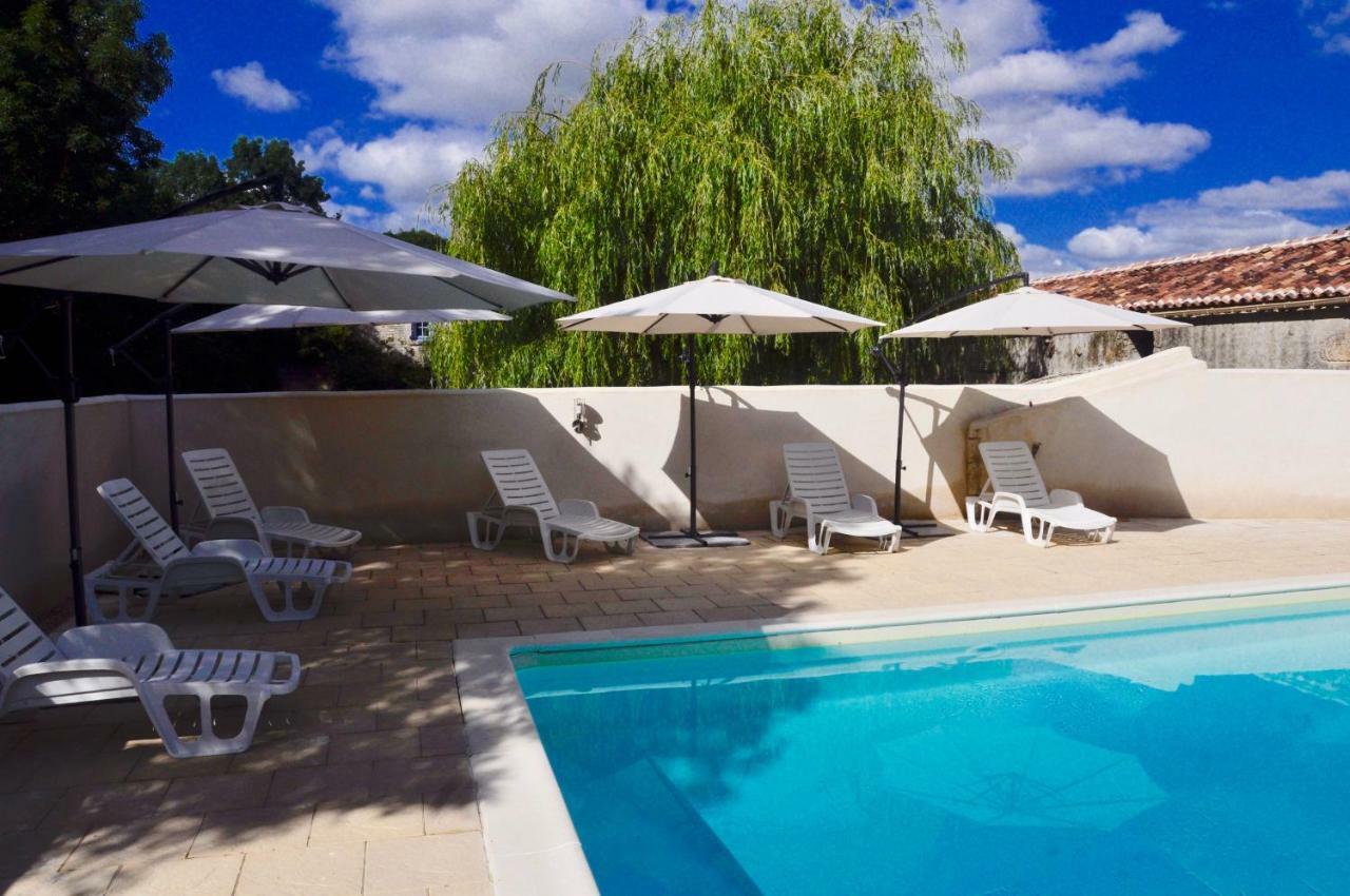 Chez Fins Bois Bed & Breakfast Nere Dış mekan fotoğraf