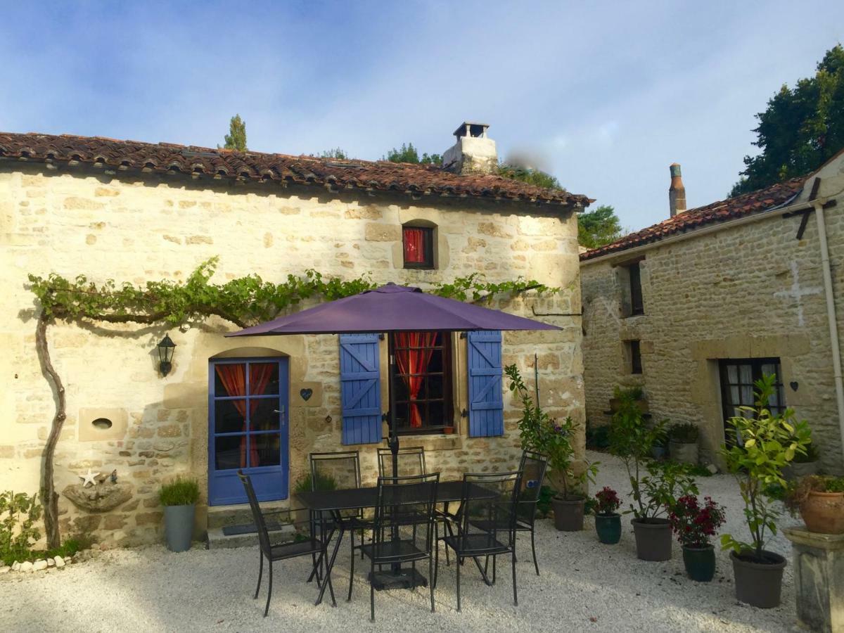 Chez Fins Bois Bed & Breakfast Nere Dış mekan fotoğraf