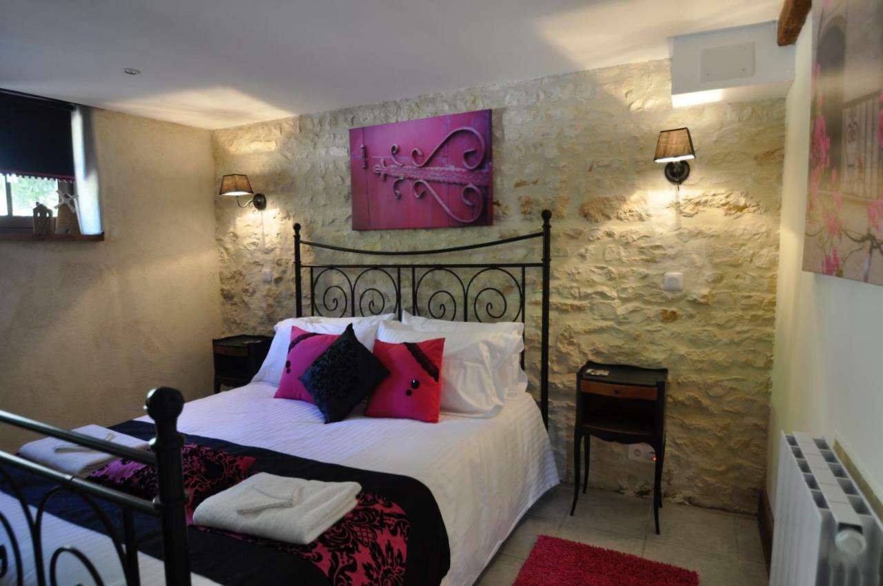Chez Fins Bois Bed & Breakfast Nere Dış mekan fotoğraf